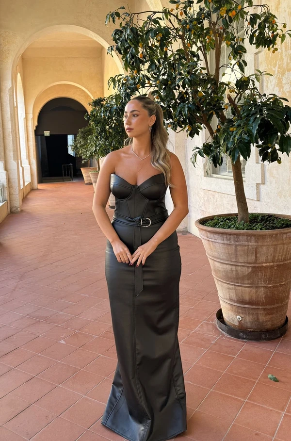 EDEN TSHOVA